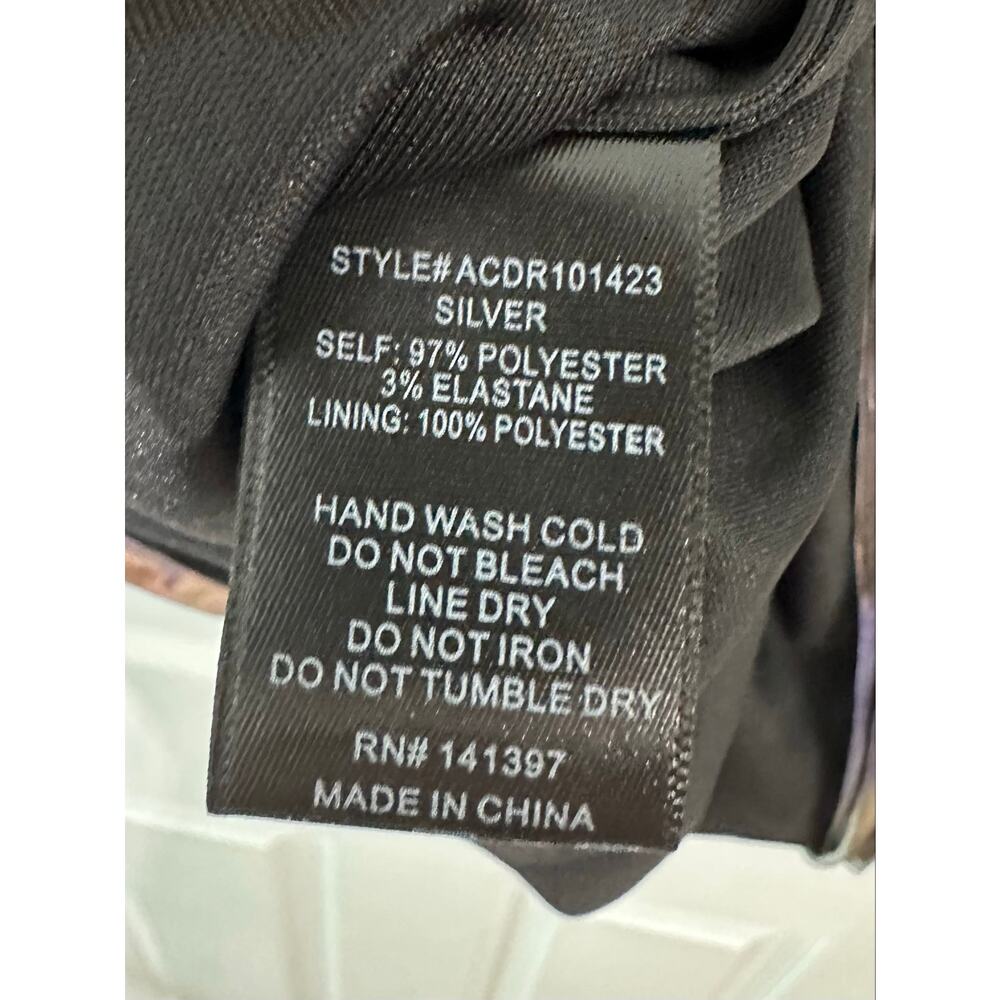 ASTR THE LABEL Revolve Golda Silver Metallic Ruched One-Shoulder Mini Dress - XS - Picture 5 of 5